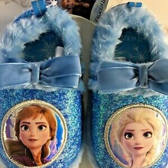 Disney Other - Frozen slippers 💙❄️